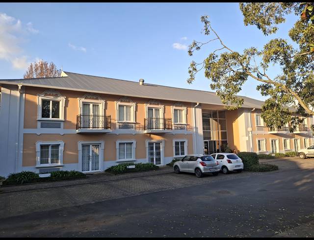 1,640M² BUSINESS CENTRE FOR SALE IN HILTON CENTRAL